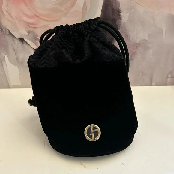 Giorgio Armani VIP Beauty Cosmetic Bag - Picture 2 of 5